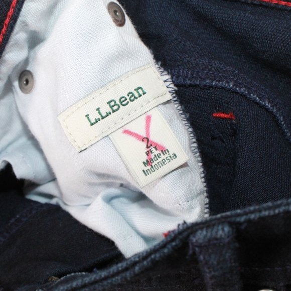 NWT! LL Bean Blue Dark Washed Low Rise Straight Leg Stretch Jeans 2 Pet - Picture 8 of 9